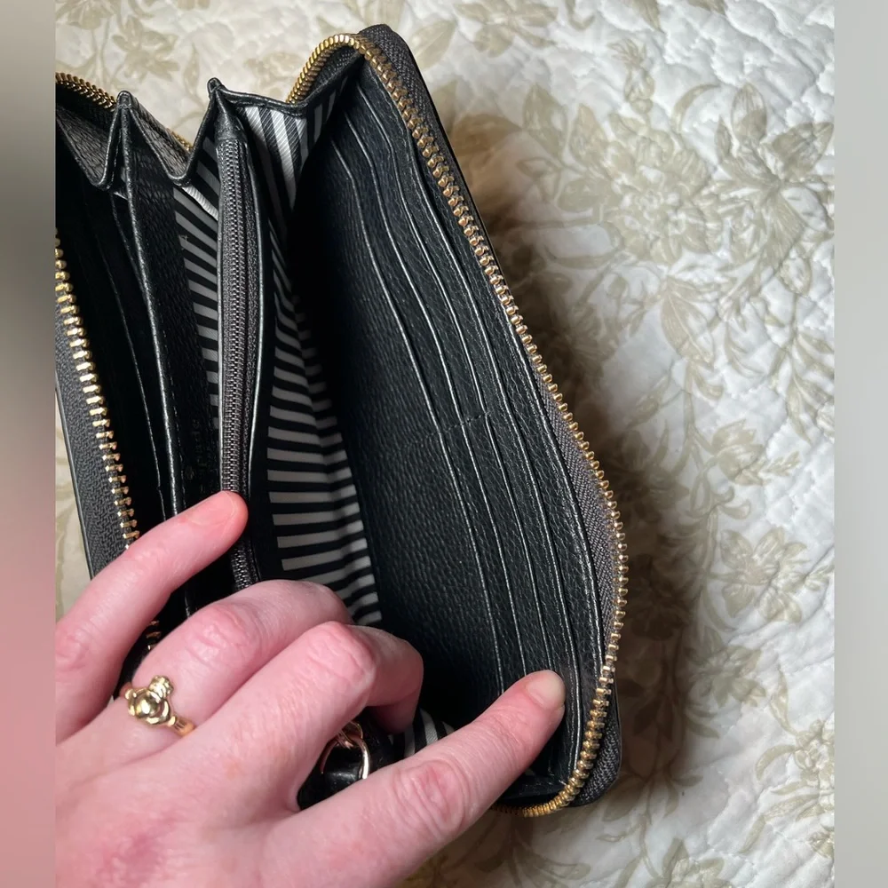 Kate Spade Continental Black Leather Zip Wallet, Classic Minimalist 90s